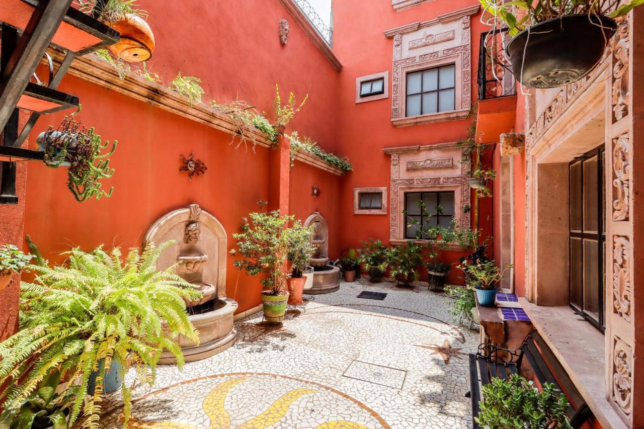 Hotel La Siesta Del Fauno Morelia Bagian luar foto