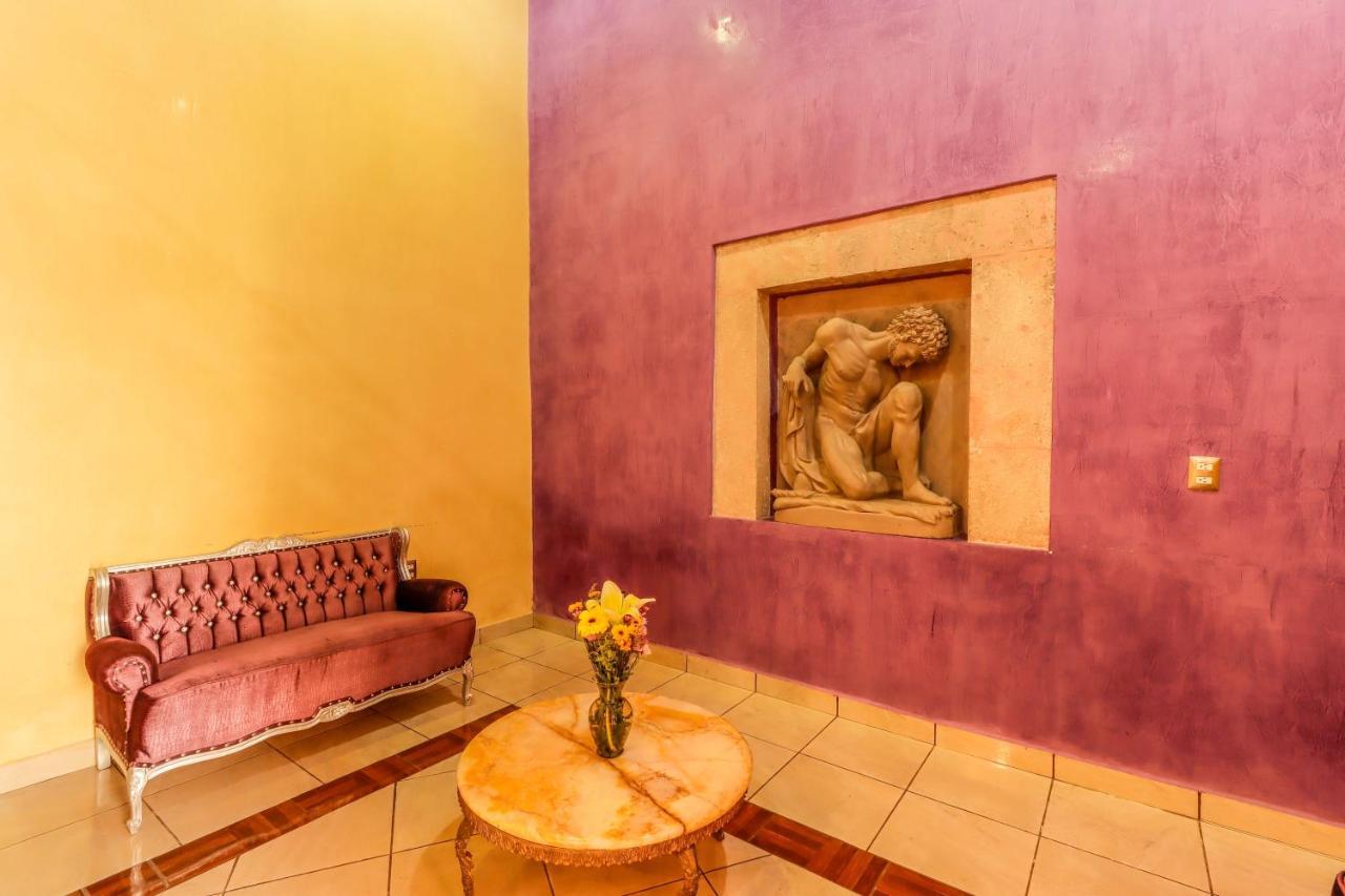 Hotel La Siesta Del Fauno Morelia Bagian luar foto