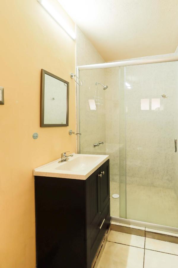 Hotel La Siesta Del Fauno Morelia Bagian luar foto
